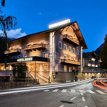 Hotel Post 4*