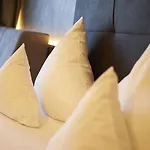 Post Hotel