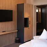 Post Hotel